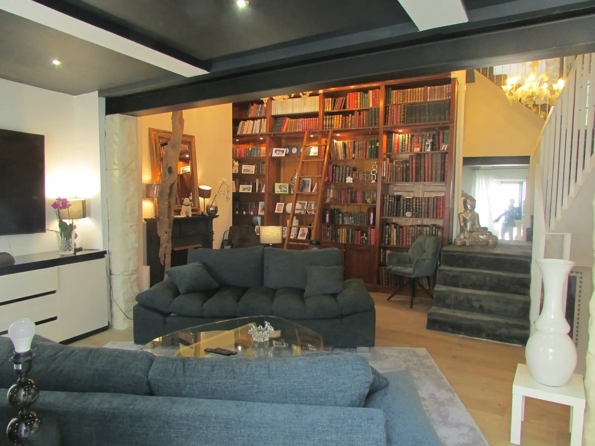 Maison entièrement rénovée type Loft à Sommières 