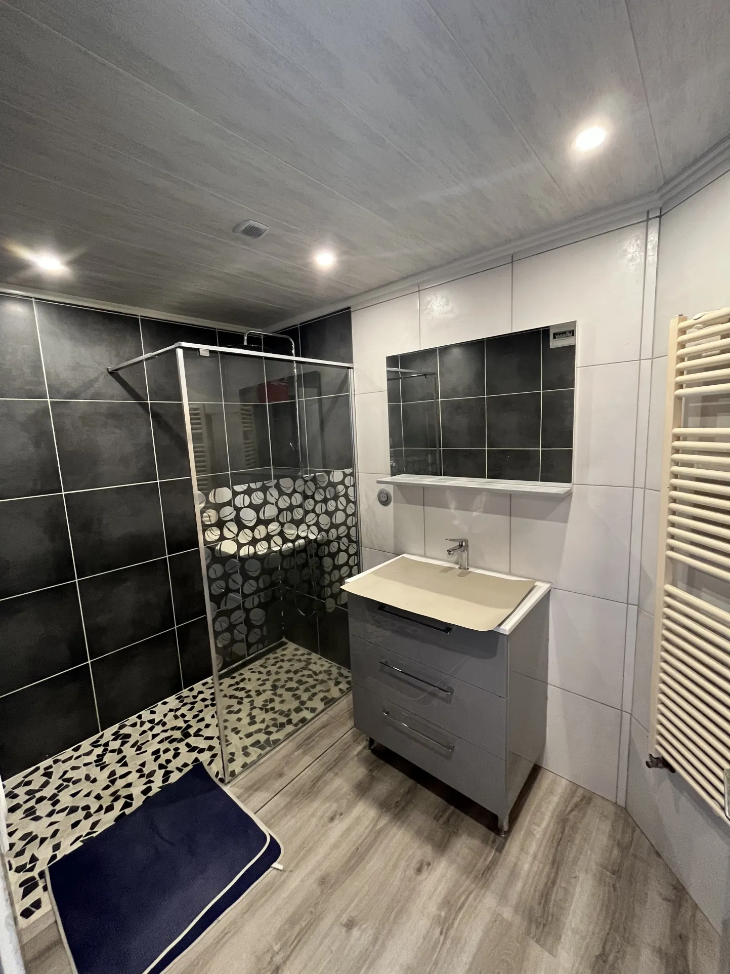 Maison de ville Pont à Vendin - 90m2 - 2 chambres - Cave et cour 