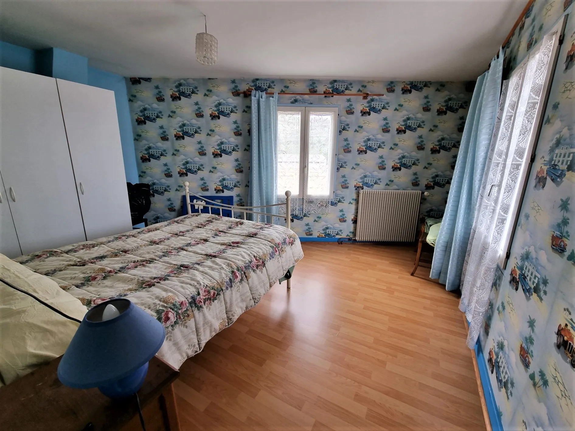 Maison de bourg de 204m2 avec terrain et garage à acheter à Saint-Amant-Tallende avec HP Immobilier 