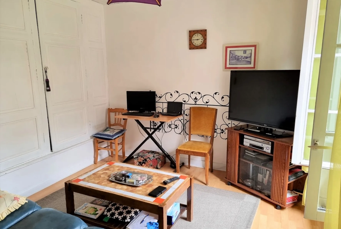 Maison de bourg de 204m2 avec terrain et garage à acheter à Saint-Amant-Tallende avec HP Immobilier 