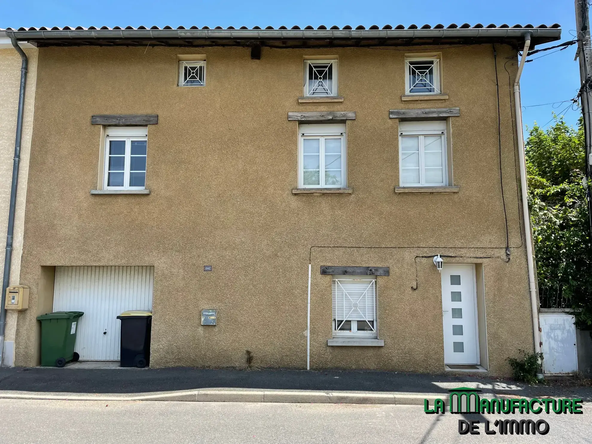 Maison de village à Aveizieux - Charmante maison de village avec jardin et piscine 