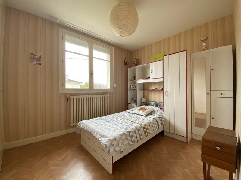 Vente - Villa avec jardin à St Sylvestre sur Lot - 140m2 - 4 chambres 