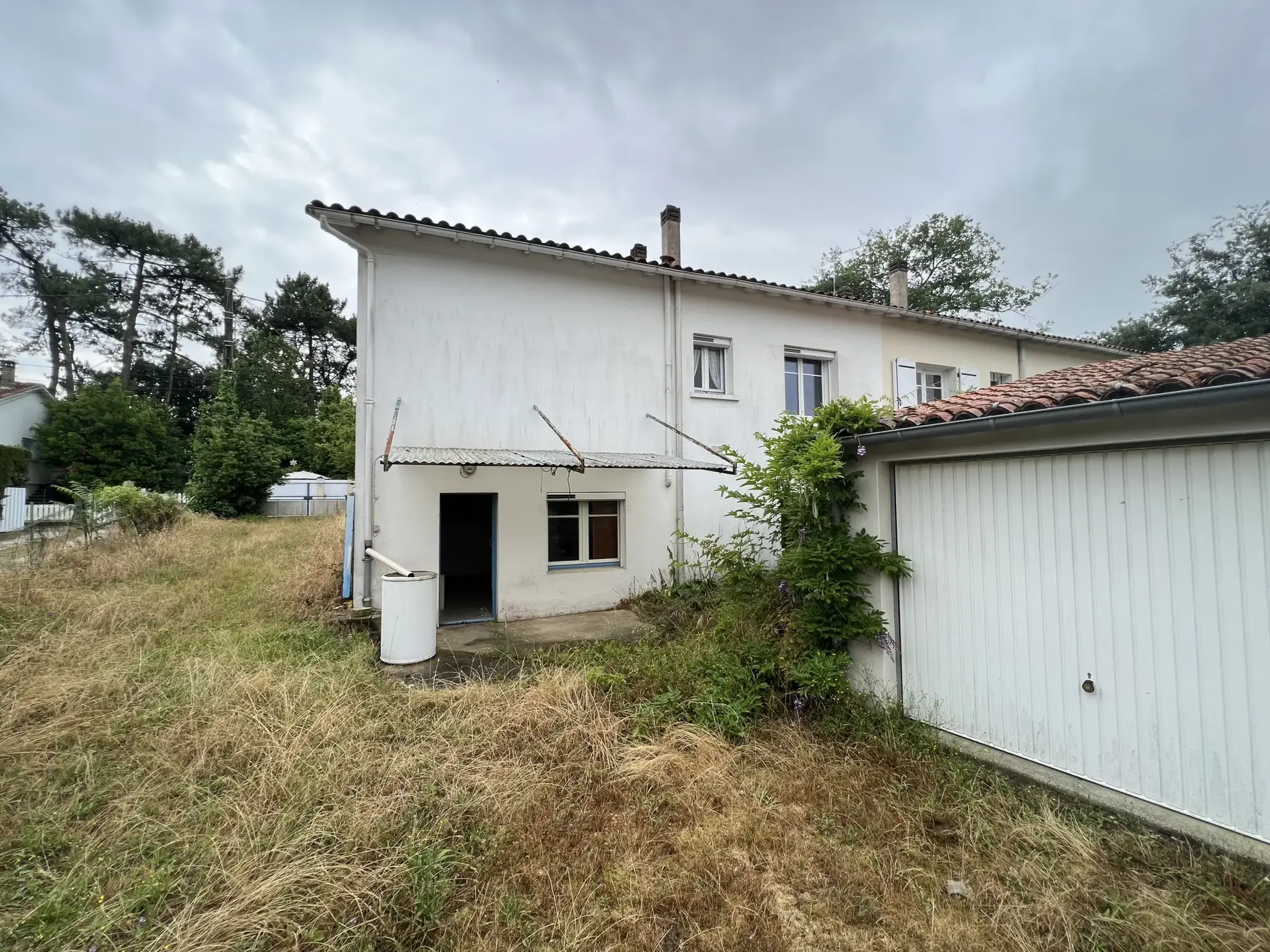 Maison à Restaurer à Meschers-sur-Gironde près de la Plage 
