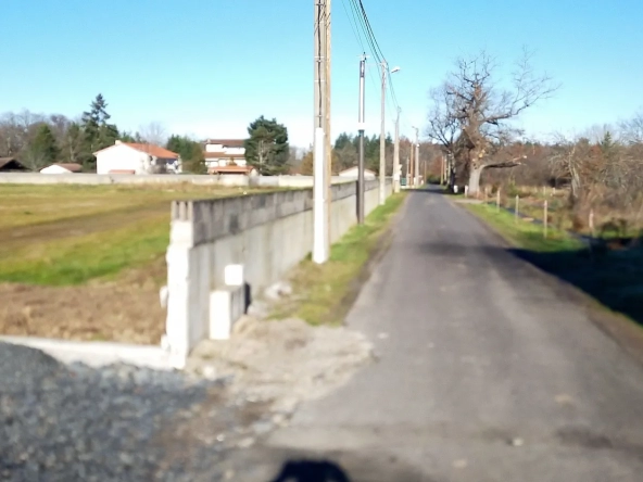 Terrain de 1802m2 à vendre à Orléat (63) 