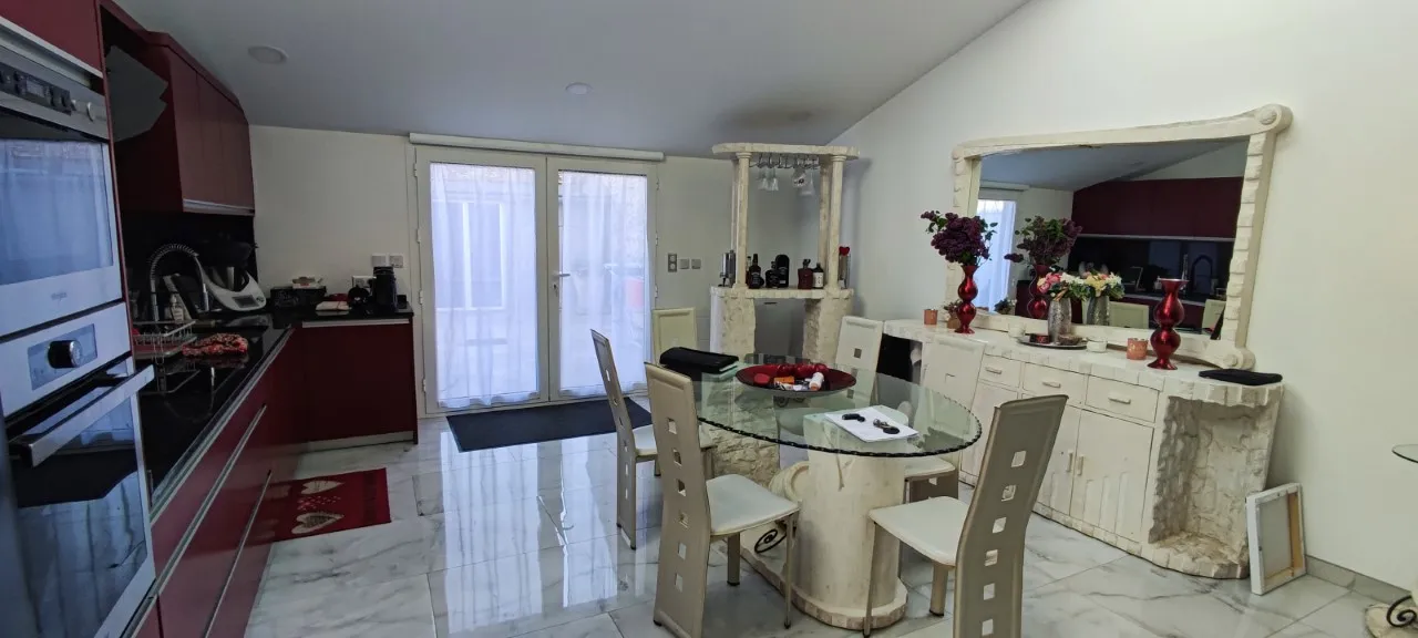 15 MN de DOURDAN! - Maison à vendre à Sainville 