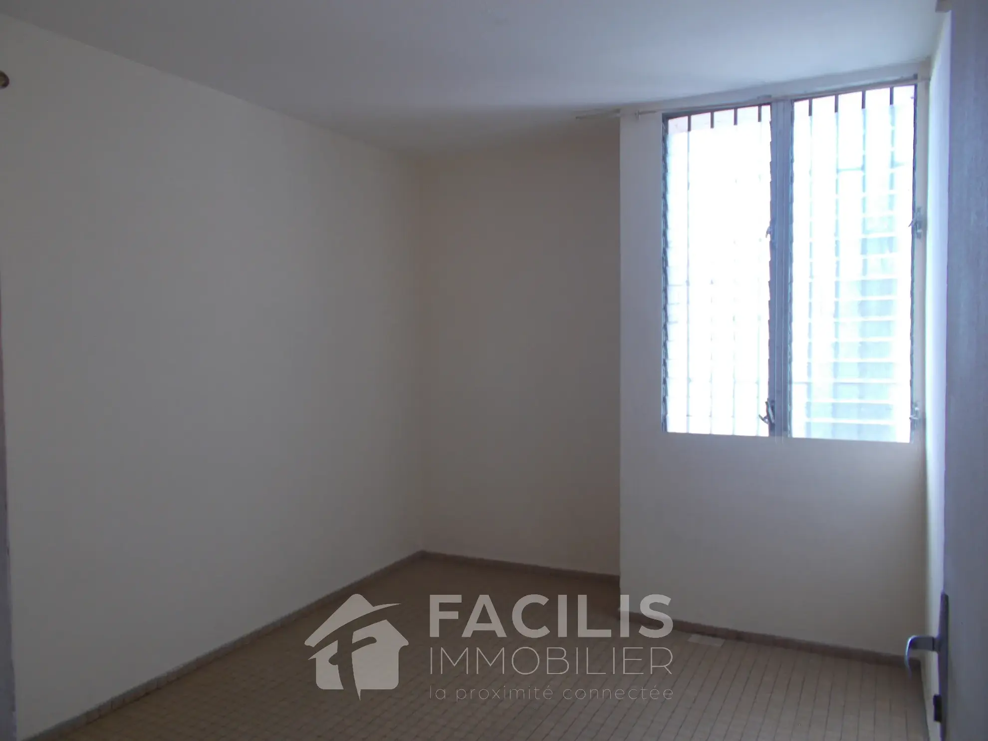Appartement de type F4 proche de toutes commodités à Basse-Terre 
