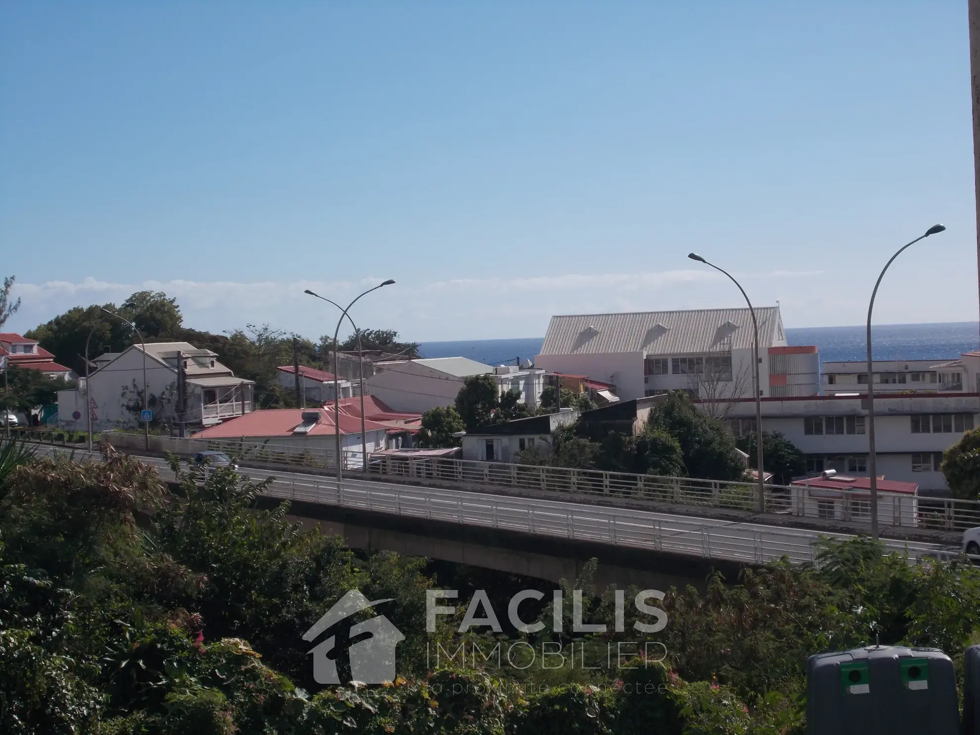 Appartement de type F4 proche de toutes commodités à Basse-Terre 