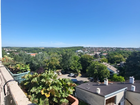 Appartement T3 lumineux et fonctionnel à Osny 