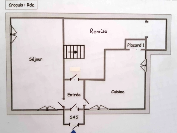 Maison T5 à rénover sur 279m2 de terrain à Sigean 