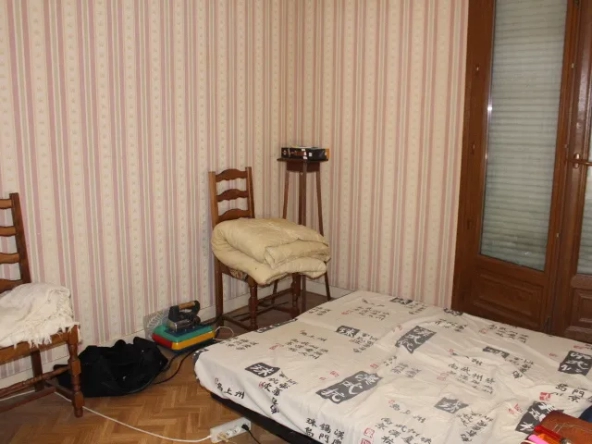 Appartement T4 Proche Citadelle avec Cave et Parking 