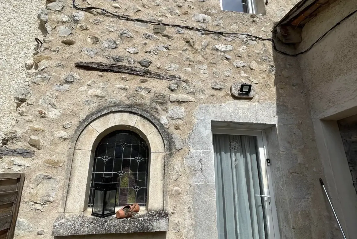 Maison de village de 110m2 à acheter à Ribiers (05) 