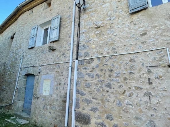 Maison de village de 110m2 à acheter à Ribiers (05) 