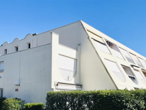 EXCLUSIVITE - LA GRANDE MOTTE- STUDIO double cabines 