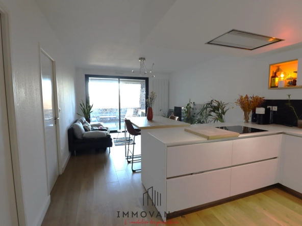 Vente T2 50m2 avec terrasse et place de parking à Montpellier 