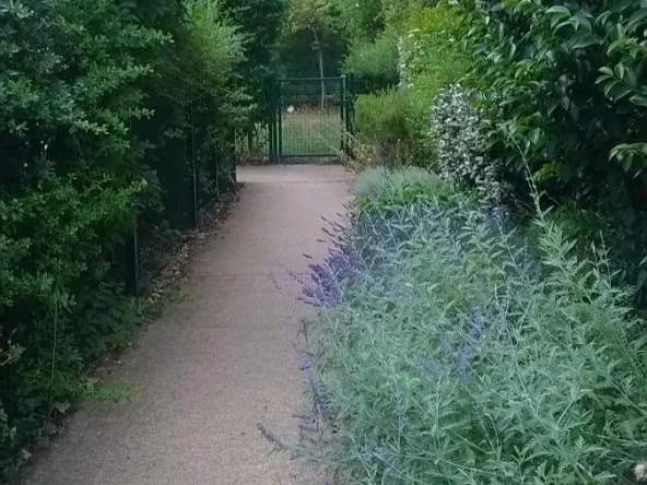Appartement T2 avec jardin et parking à Saint Orens de Gameville 