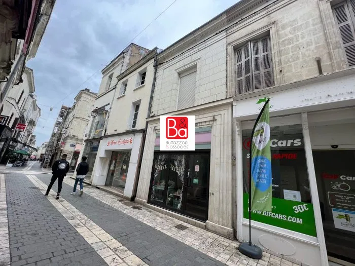 Immeuble commercial à Châtellerault 