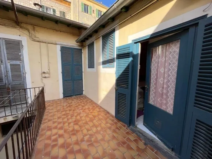 Studio de 14m2 au calme à Nice - Quartier du Port 