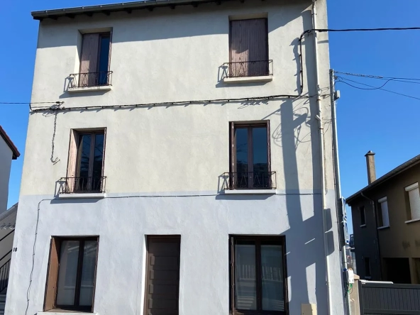 Immeuble à vendre à VILLARS - 114 m2
