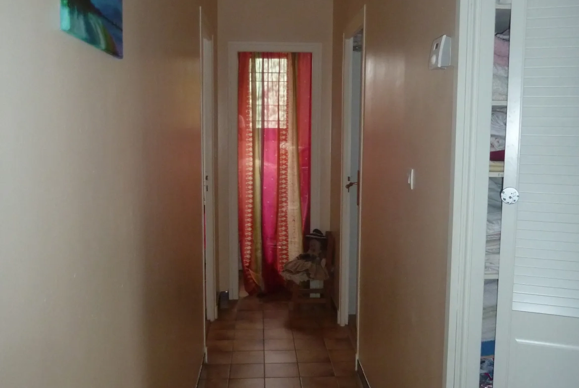 Maison sur sous-sol au calme à Monsempron libos 