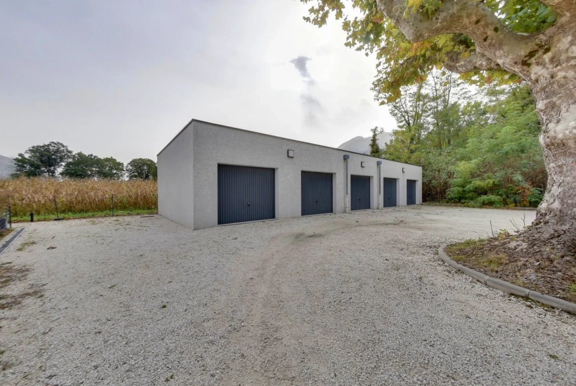 Vente appartement 3 pièces avec jardin et garage à Fontanil-Cornillon 