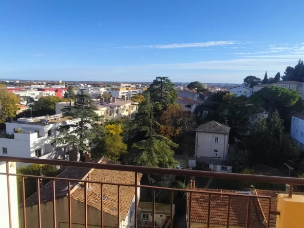 Appartement Quartier Croix de Fer T2/3 en dernier étage avec ascenseur