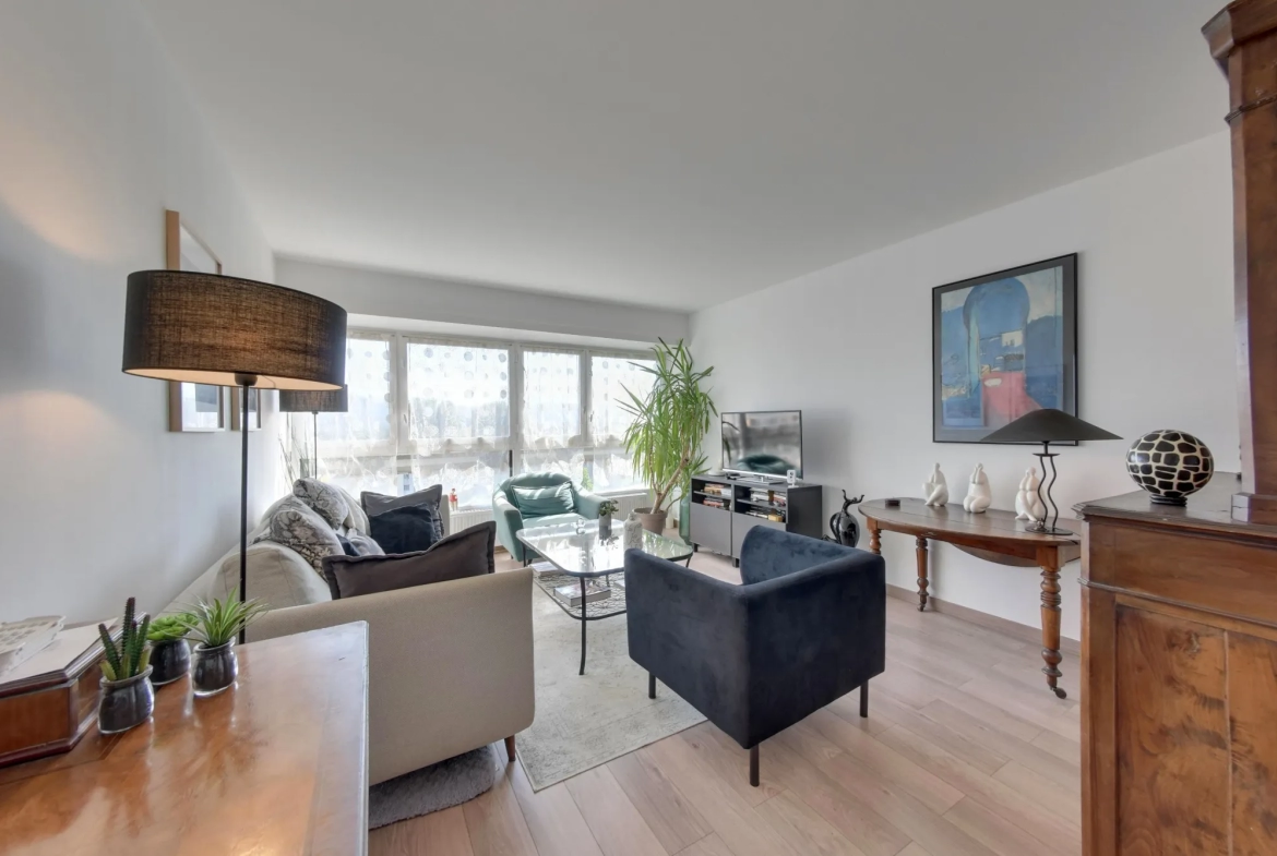 Appartement T3 lumineux avec vue dégagée - Grenoble 