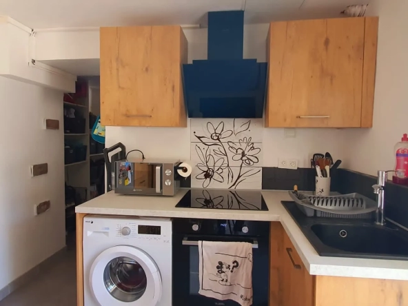 Appartement Type 2 avec Terrasse et Parking à Gardanne 13120 