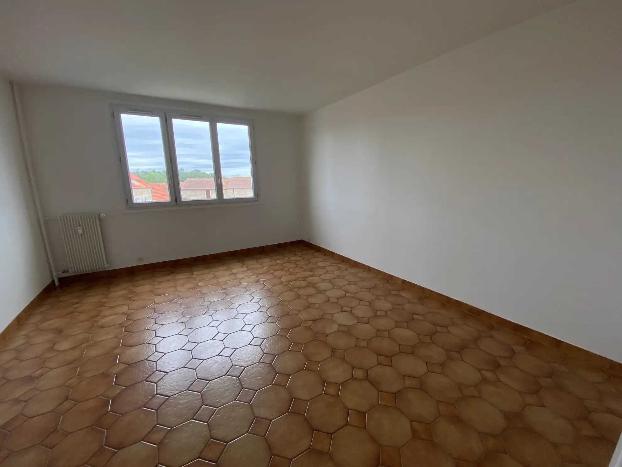 Appartement 4 pièces à vendre à Sainte Geneviève des Bois 