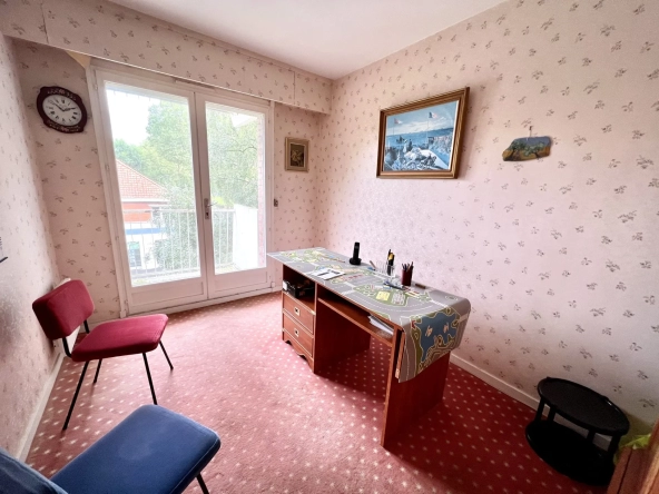 Bel appartement T3 de 89m2 avec balcons et garage privatif 