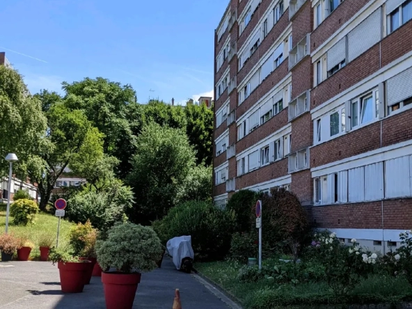 Appartement extrêmement lumineux à Livry Gargan - 74m² 