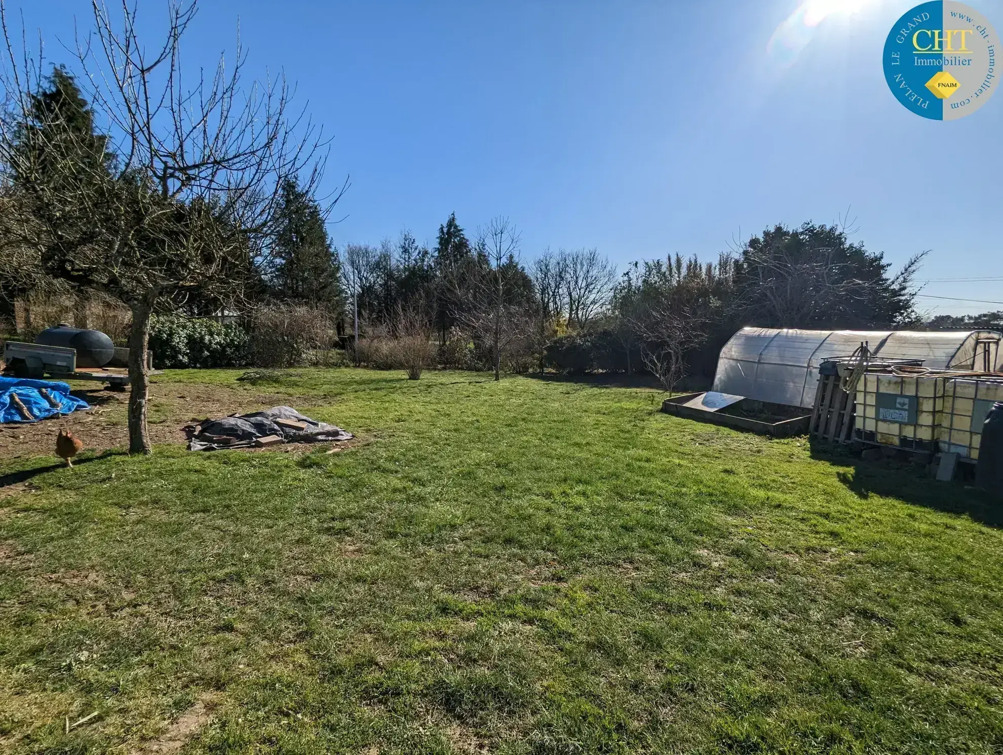 Terrain à bâtir à Plélan-Le-Grand (35) - Exposé sud avec double garage 