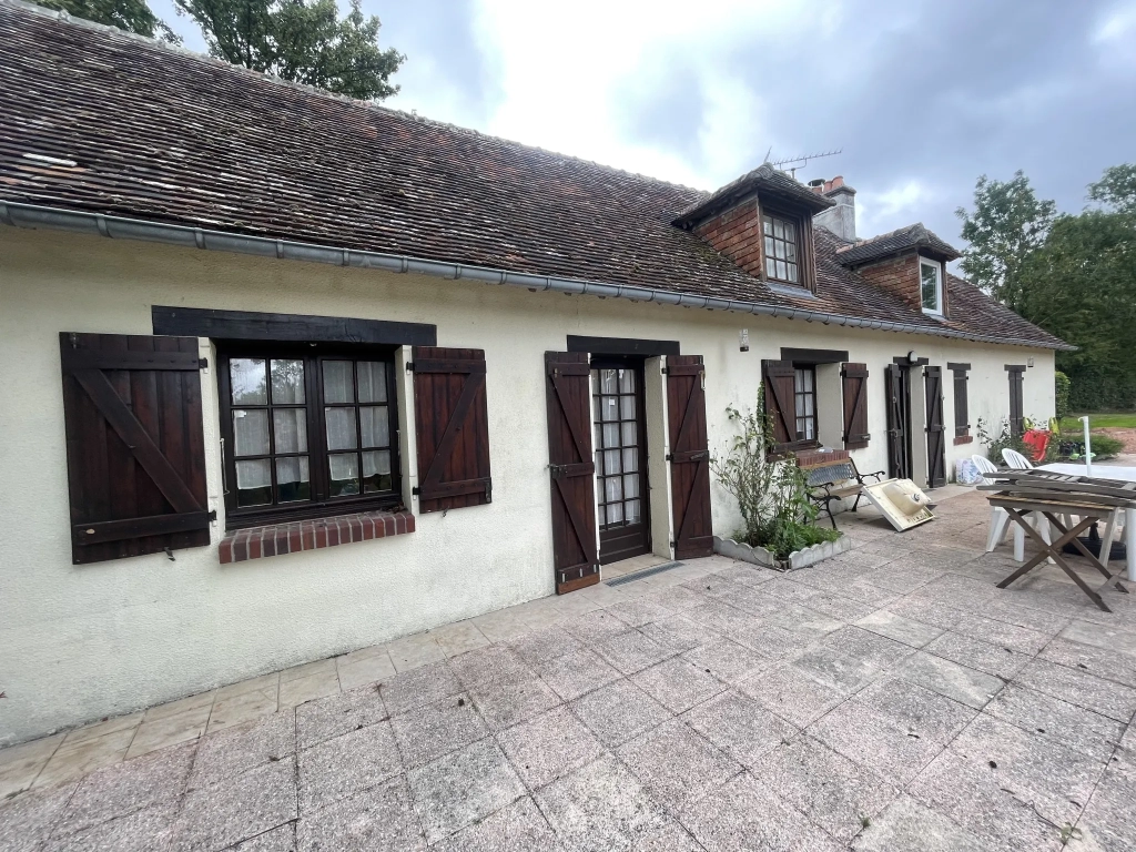 Maison à restaurer au calme à Livarot (14140)