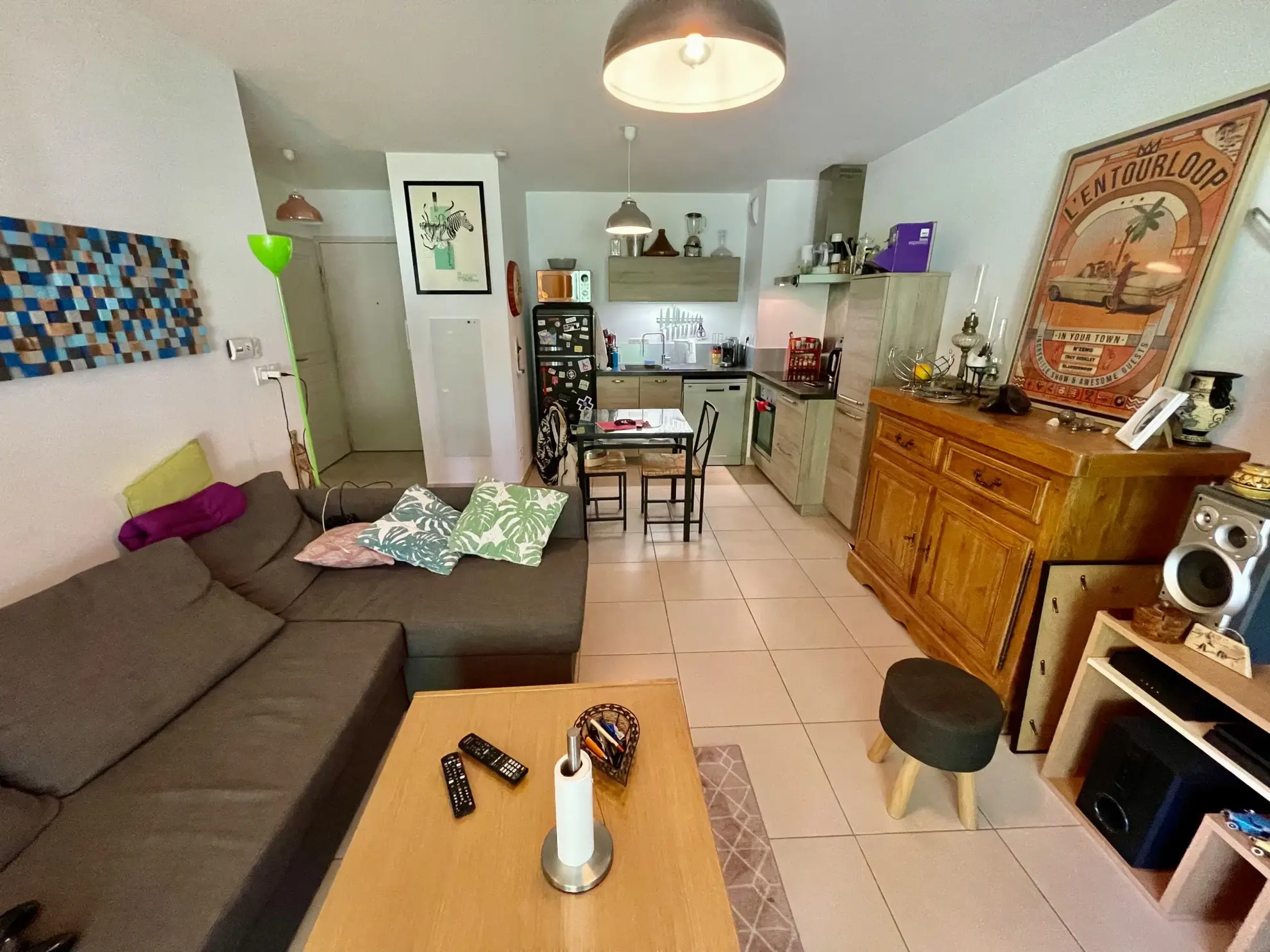 Appartement 2 pièces avec terrasse et garage à Villeneuve les Avignon 
