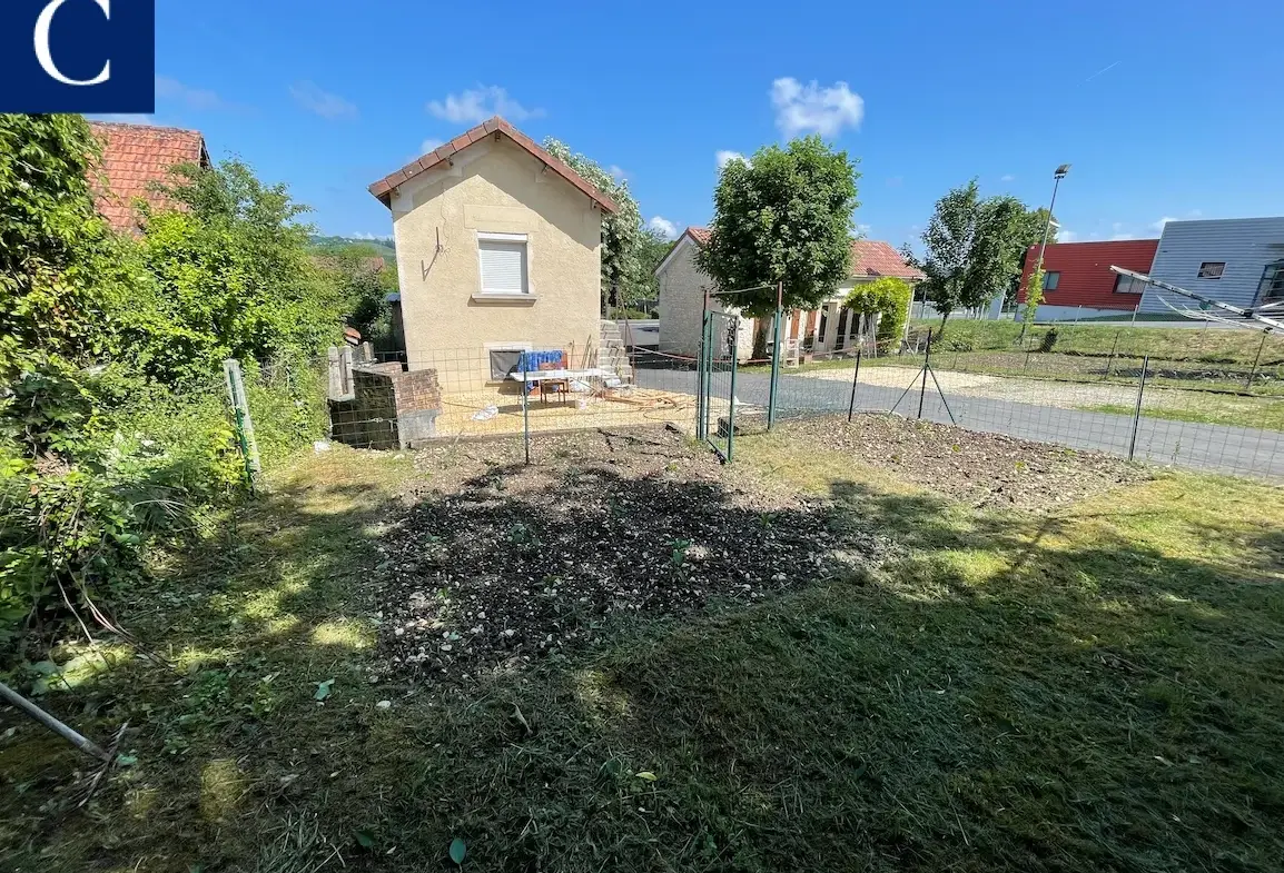 A saisir maison 54 m2 sur terrain 228 m2 à Montrem 