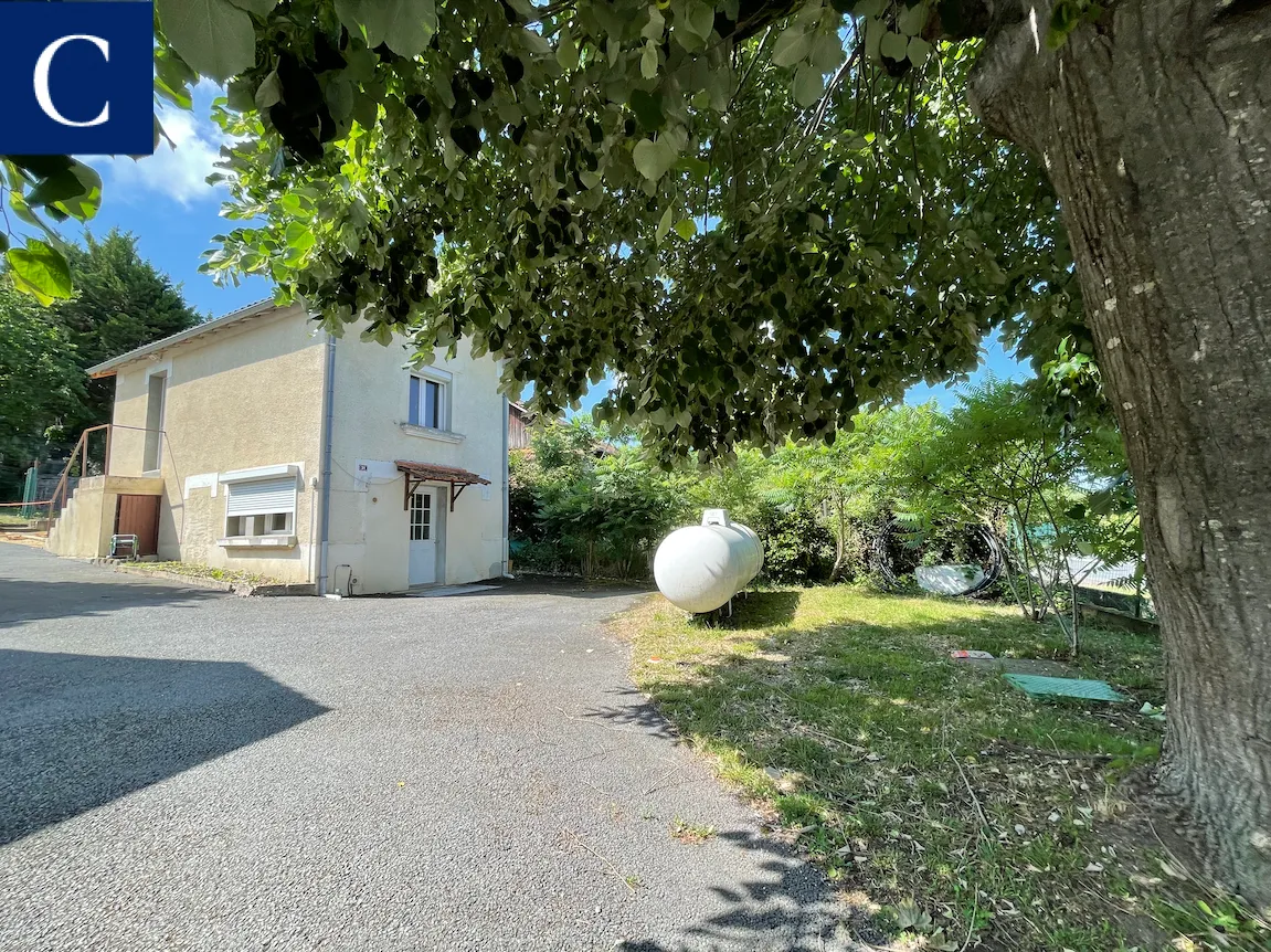 A saisir maison 54 m2 sur terrain 228 m2 à Montrem 