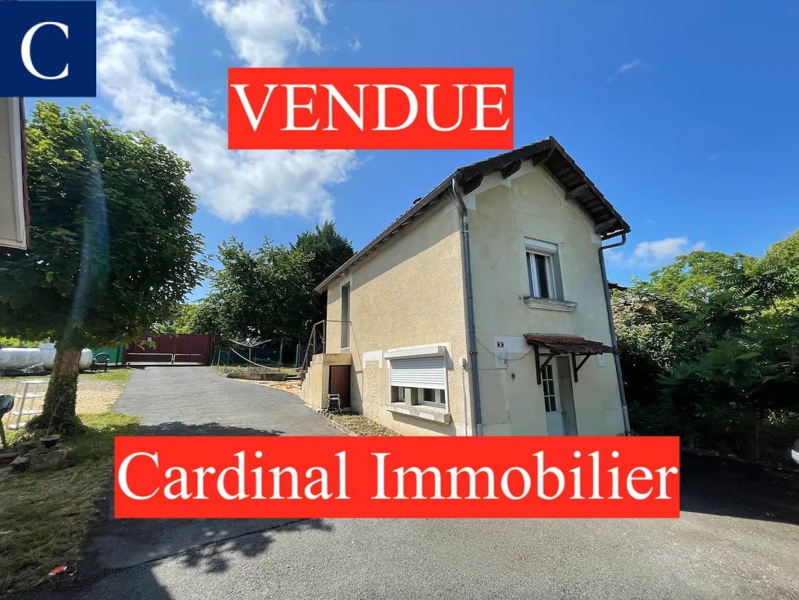 A saisir maison 54 m2 sur terrain 228 m2 à Montrem 