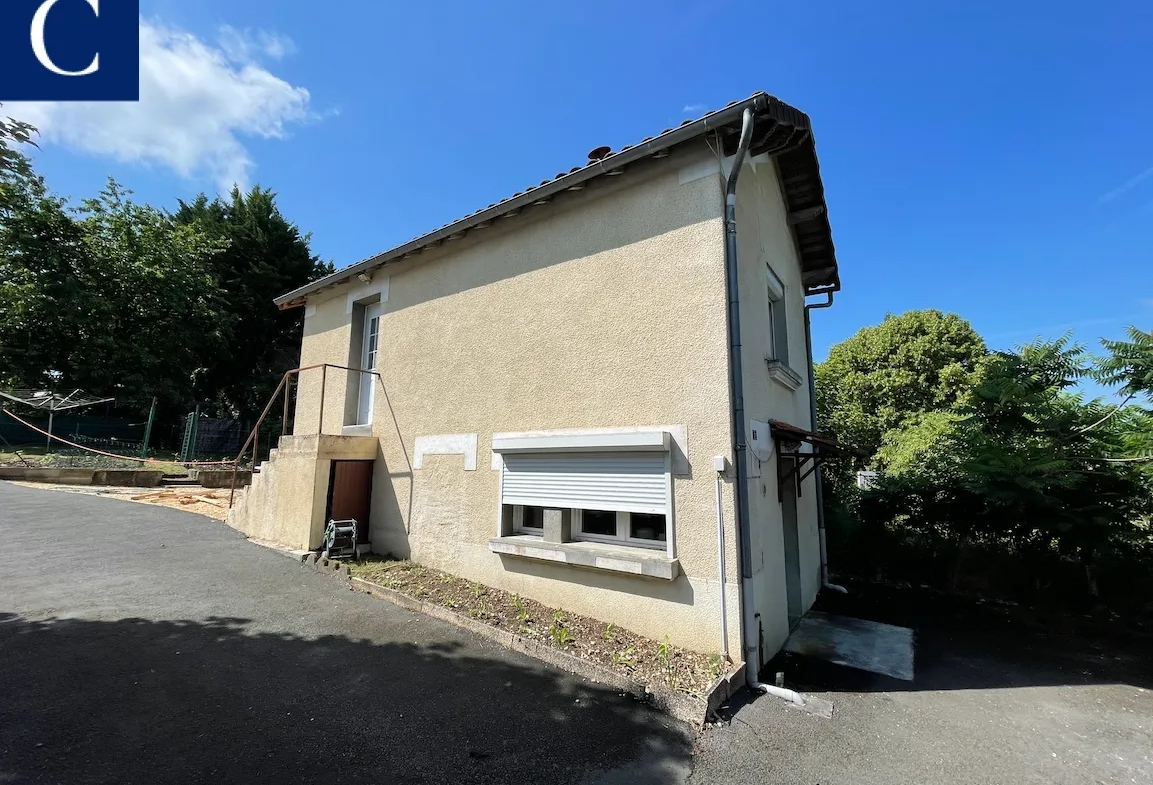 A saisir maison 54 m2 sur terrain 228 m2 à Montrem 
