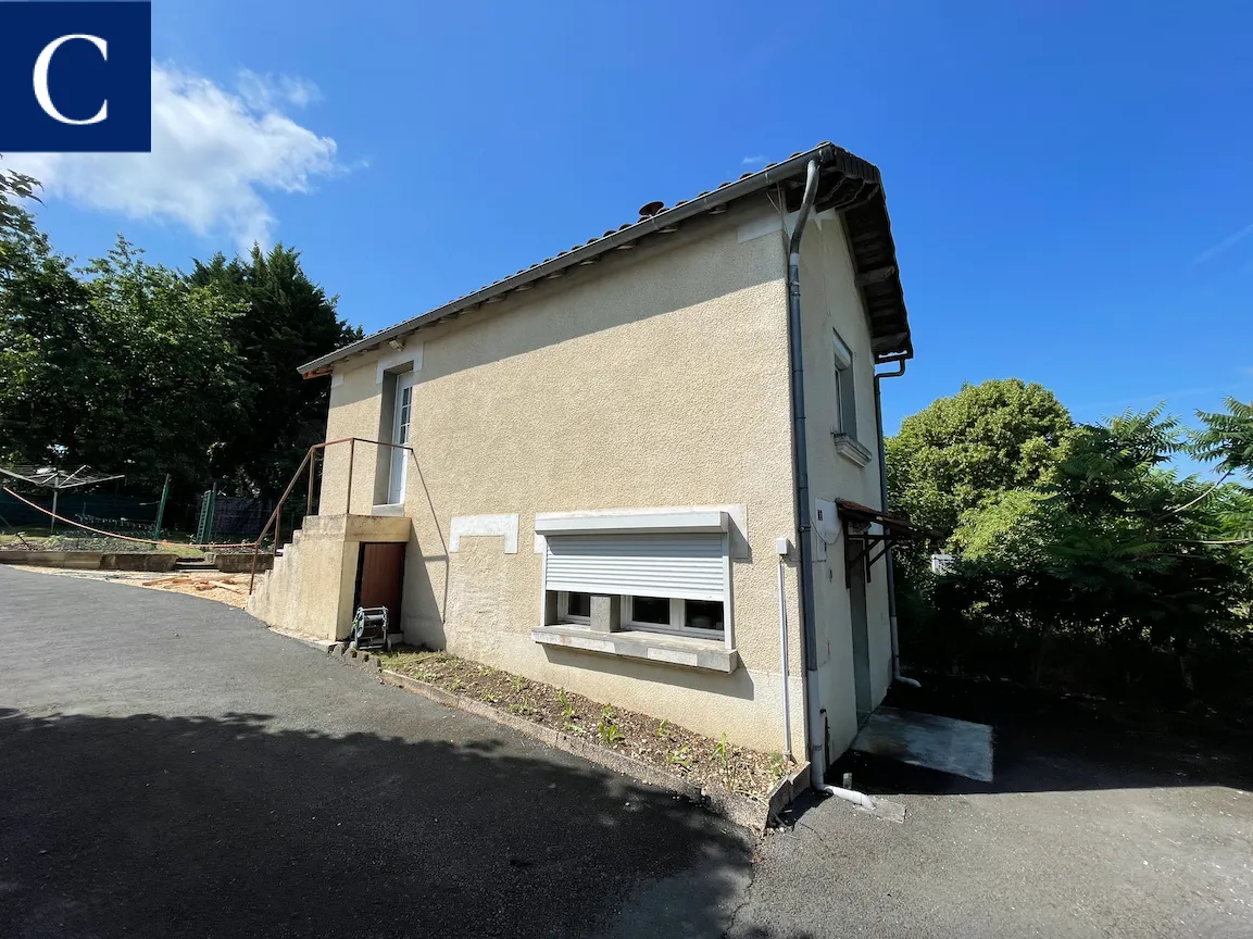 A saisir maison 54 m2 sur terrain 228 m2 à Montrem 