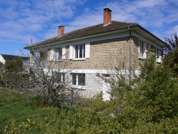 Magnifique Maison Individuelle avec garage et jardin 