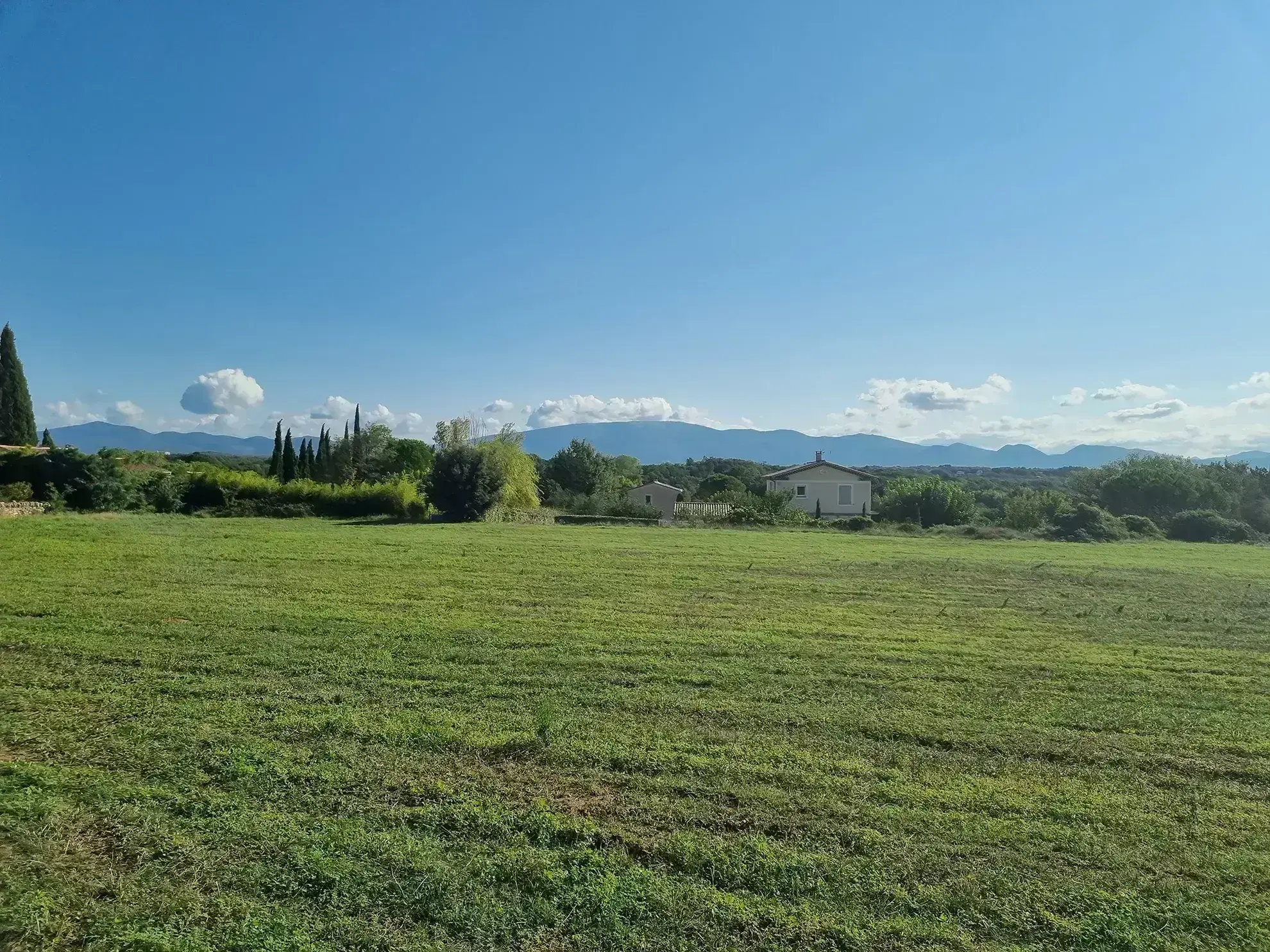 Terrain à bâtir de 495m2 à Chamaret 