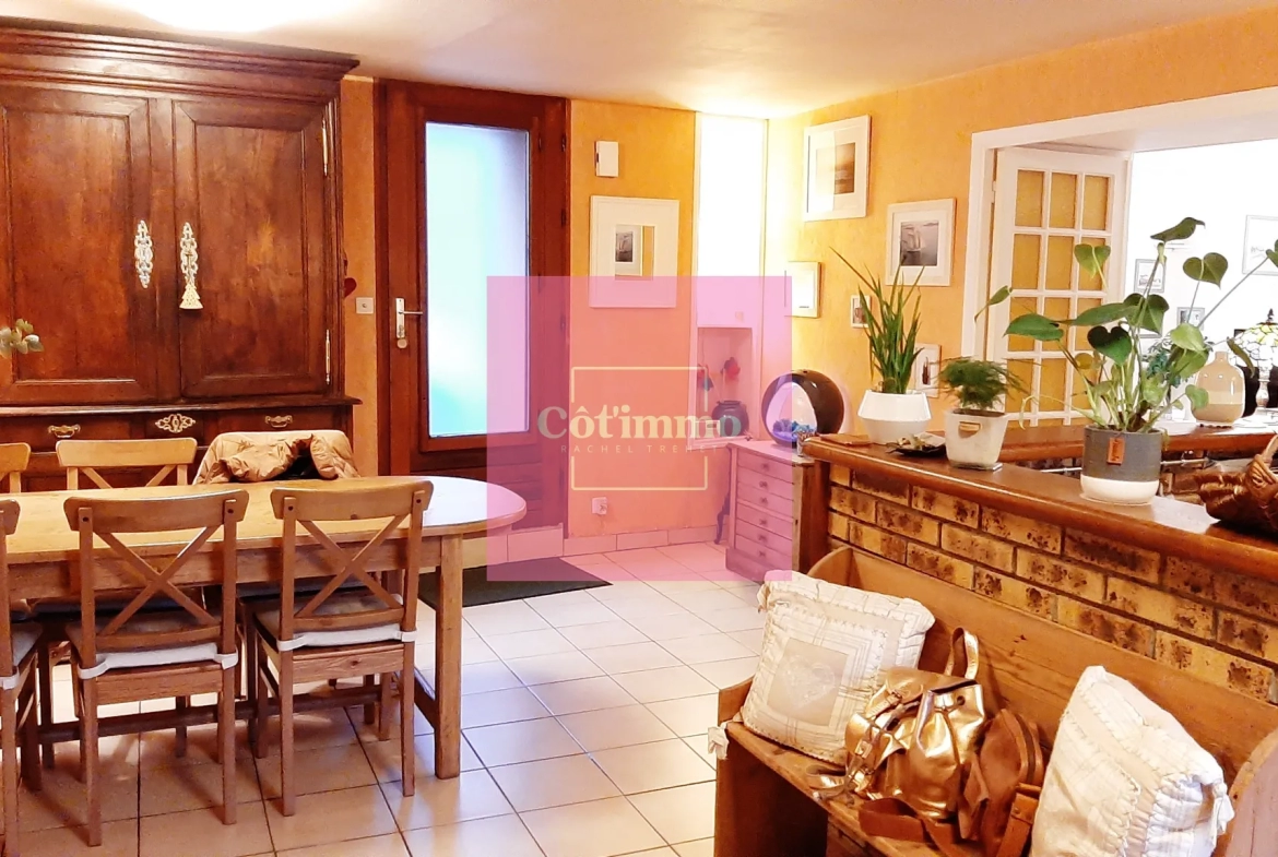 Grande maison de 156m2 en bon état à Bréhal 