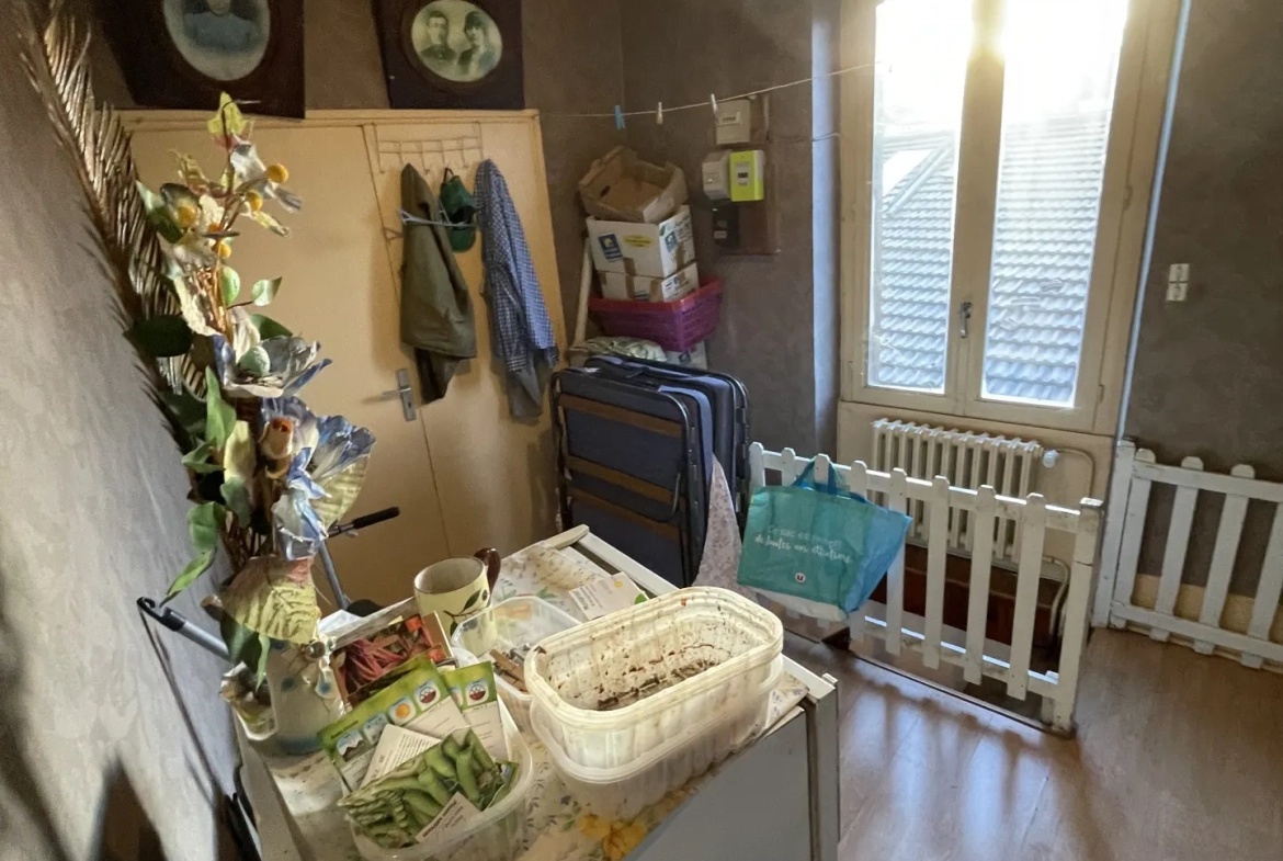 Maison 4 pièces 66 m2 avec Garage et Terrain à Rive de Gier 