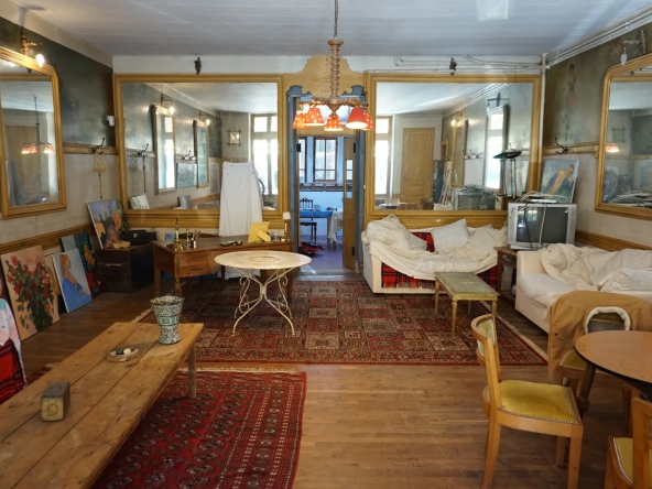 Maison de ville thermale à vendre à St Honoré les Bains 