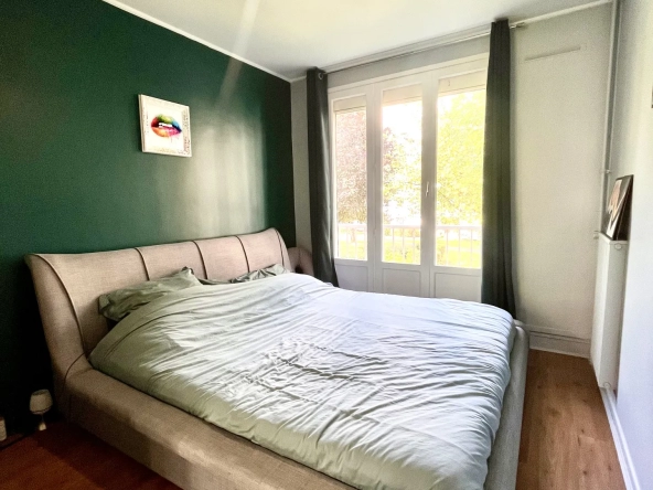 Appartement F4 78,59 m2 Rosny Sous Bois 