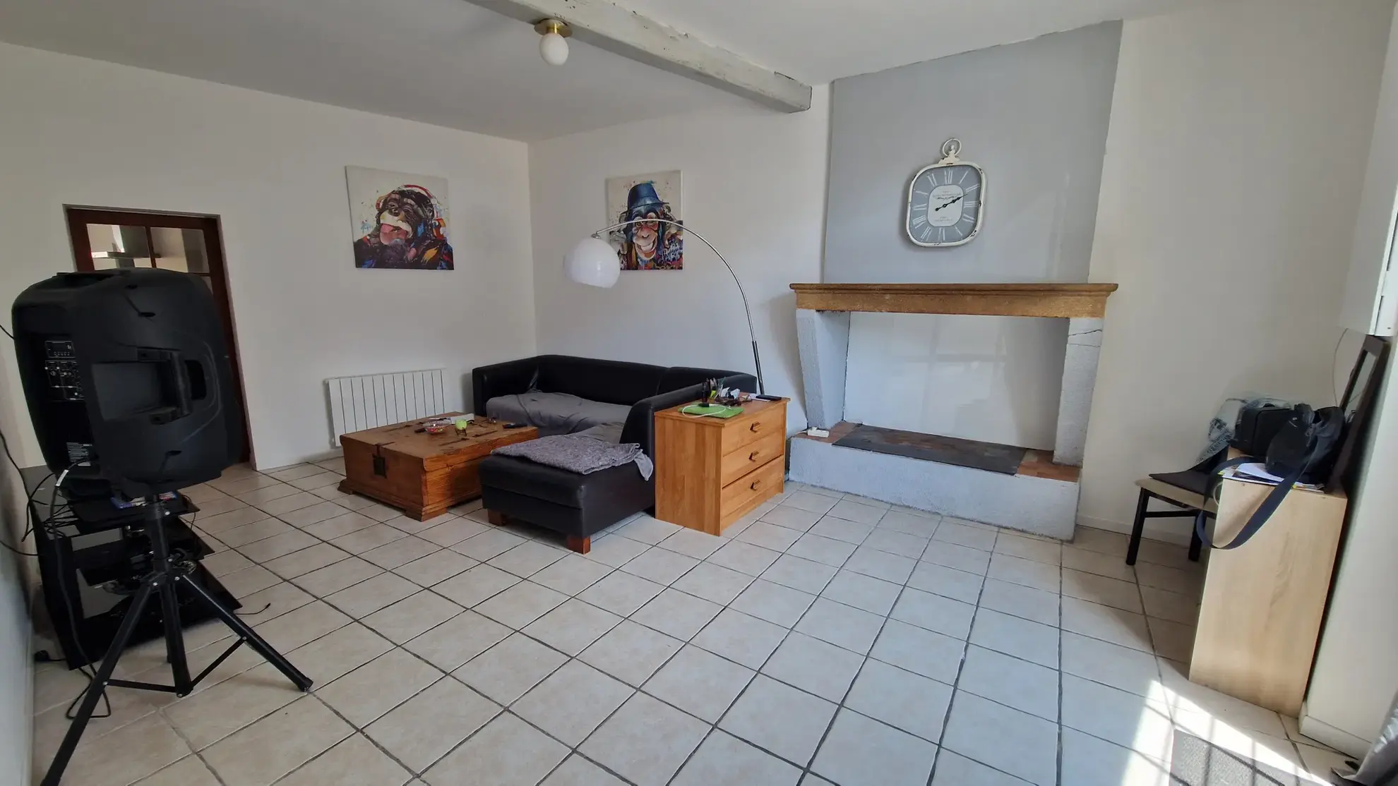 Maison de ville 3 chambres avec garage et cour à Preignac 
