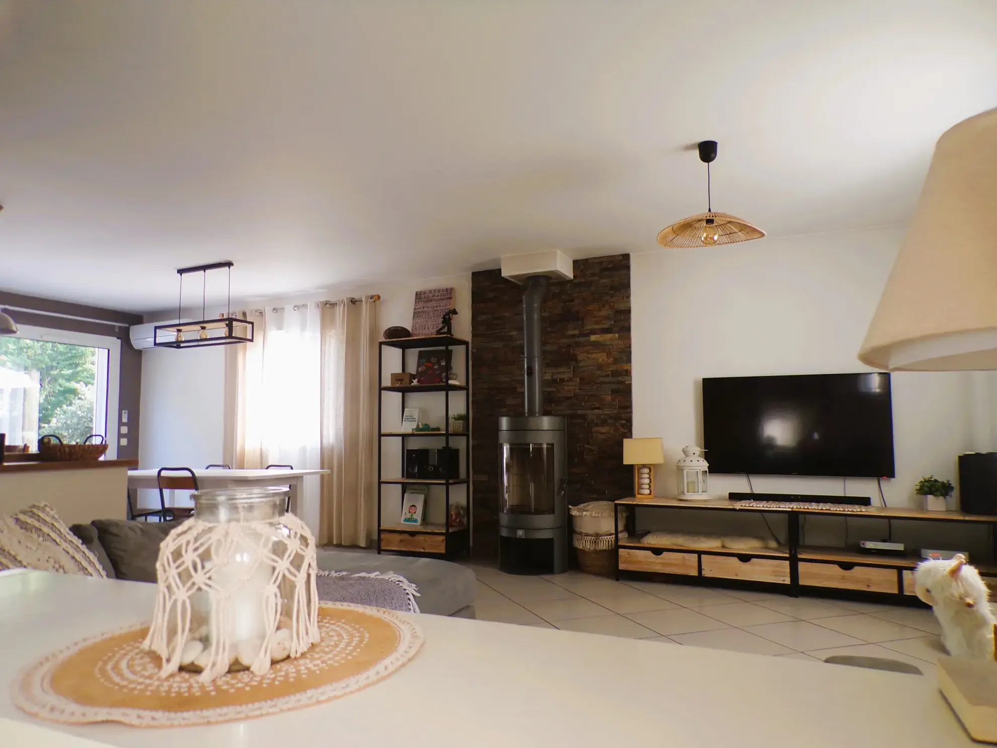 Arles sur Tech - Maison 4 faces de plain-pied avec garage et jardin 