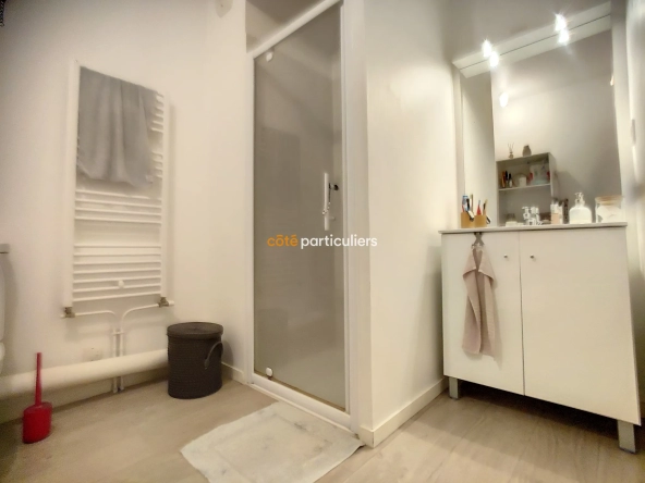 Appartement lumineux avec balcon exposé au sud à Nantes 