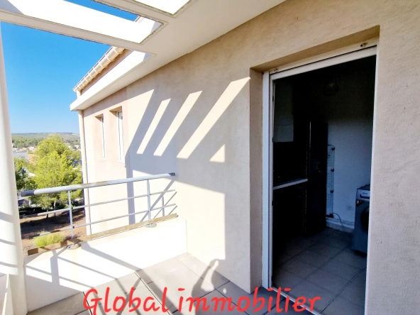 Studio sur la commune de Martigues 13500 