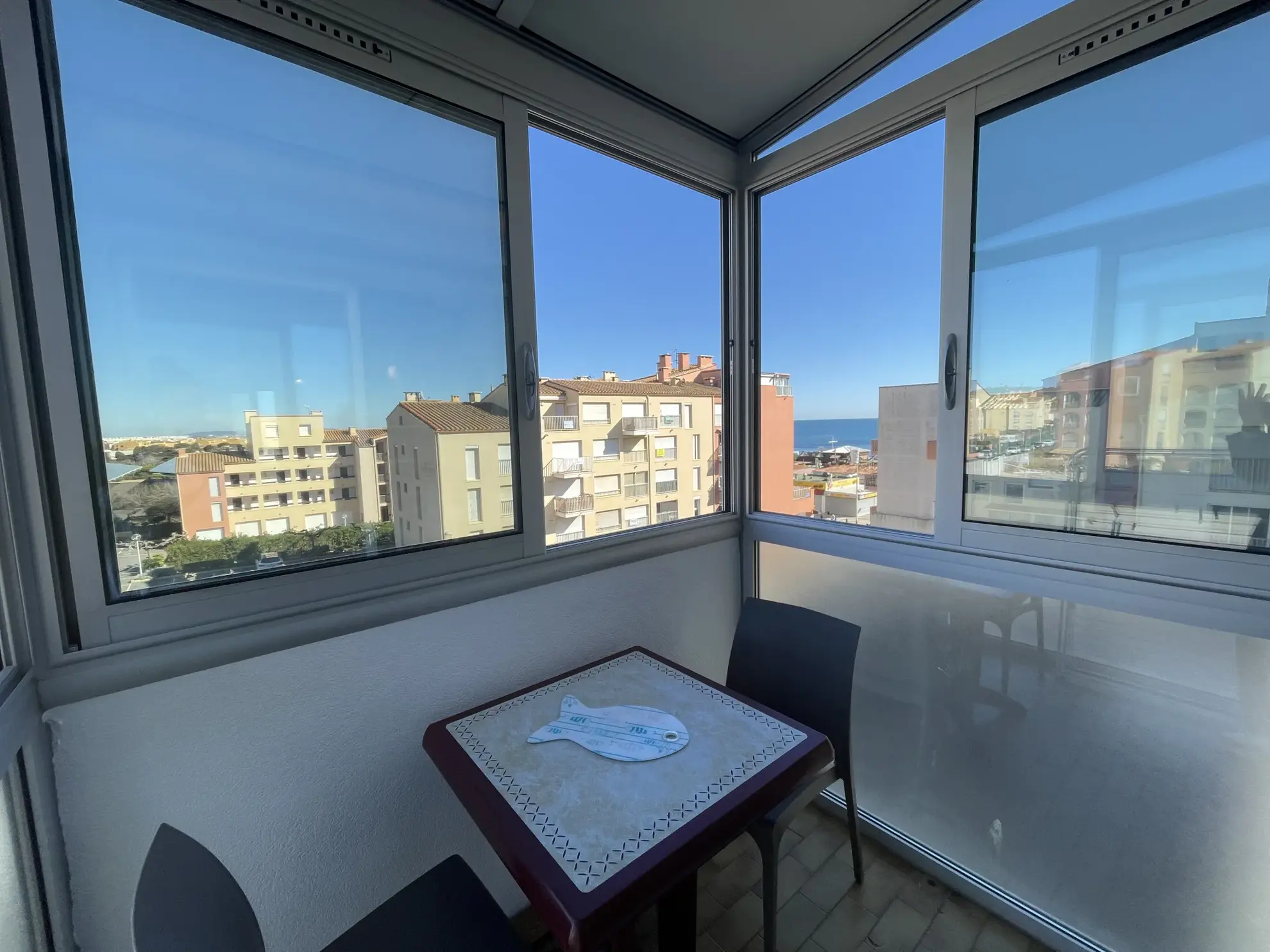 Studio avec petite vue mer et parking à Le Cap d'Agde 
