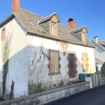 Maison de village 98 m2 à Ally